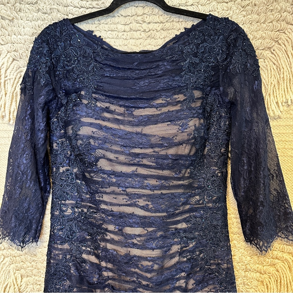 LA FEMME navy blue ruched mesh floral applique mother-of-the-bride dress 12 - Picture 2 of 11